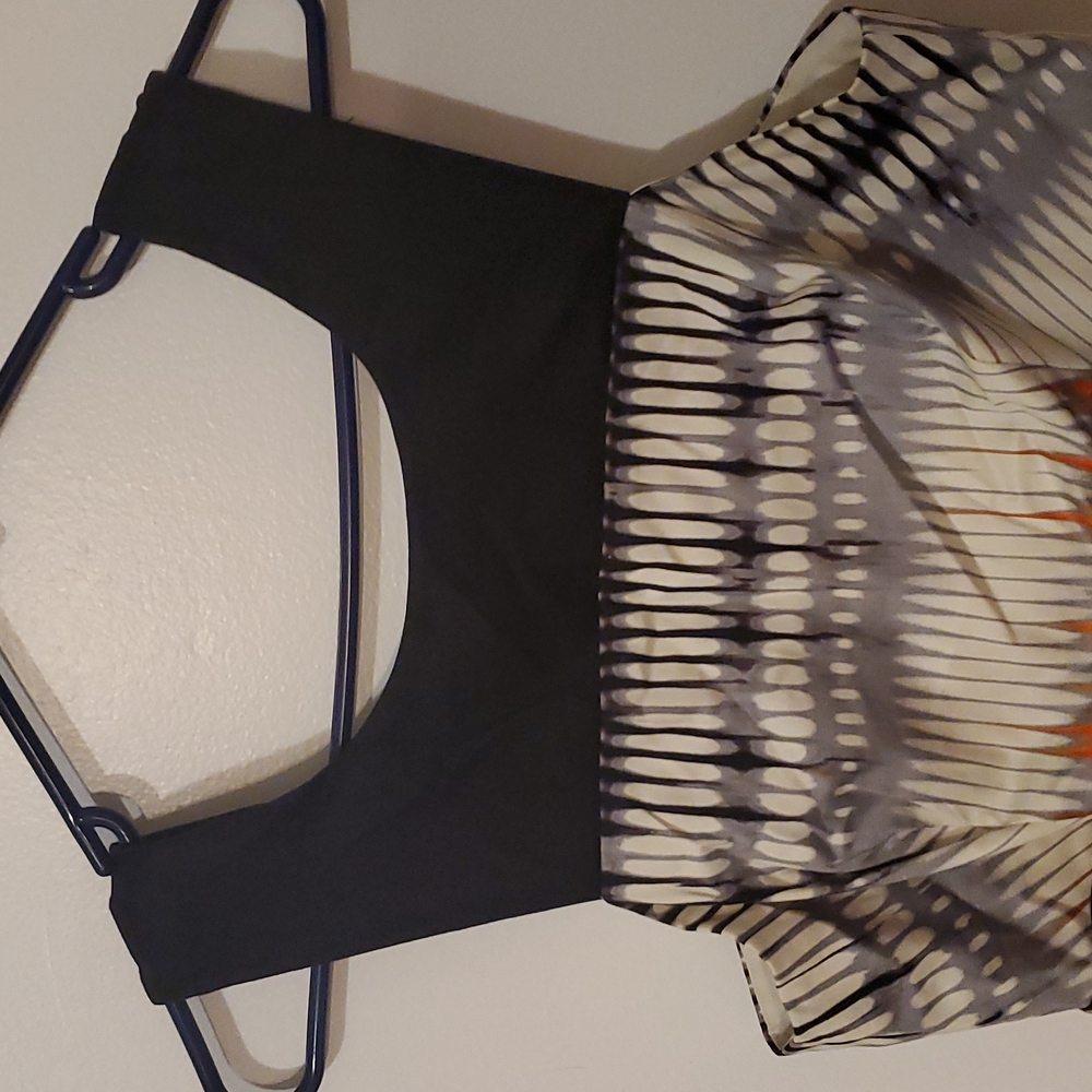 NWT size 8 luxology dress. Work or play dress.